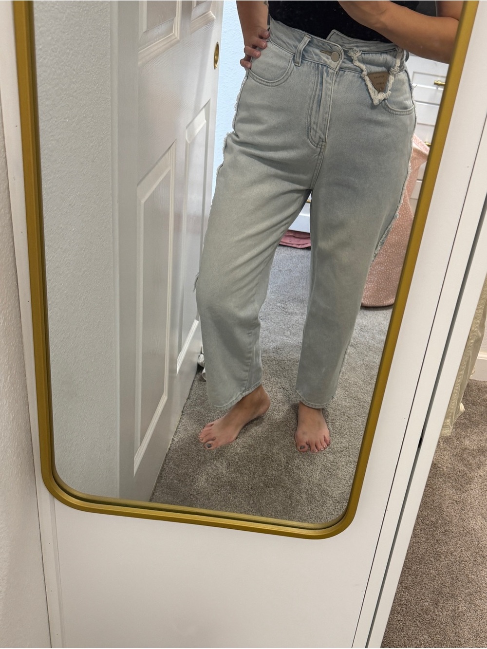 High-Rise Boyfriend Jeans in Light blue Wash